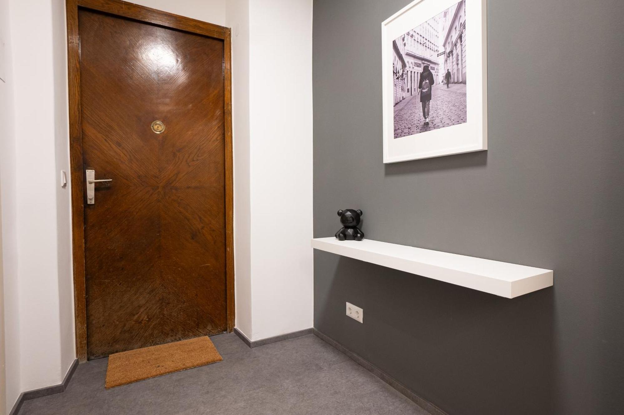 2-room In A 1st District Of * Vienne